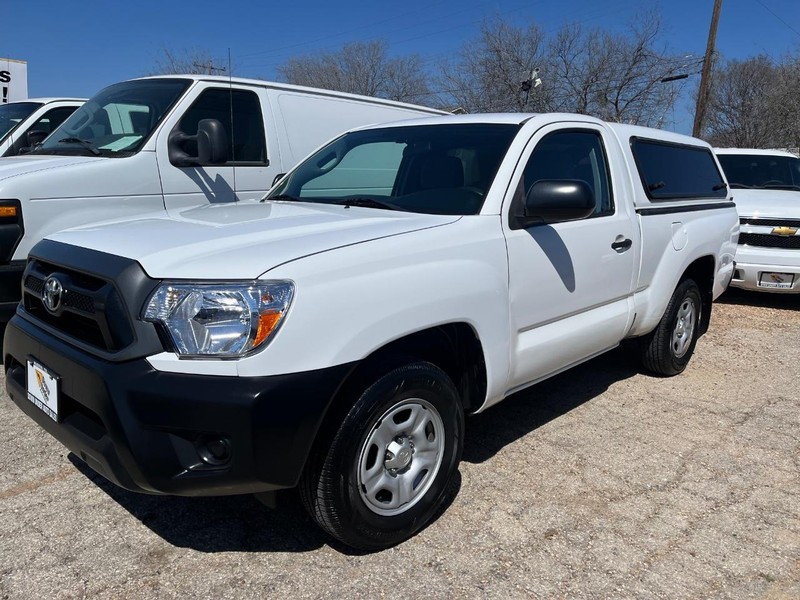 Toyota Tacoma Vehicle Image 03