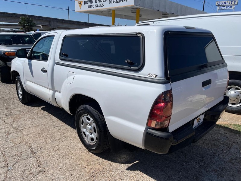 Toyota Tacoma Vehicle Image 04
