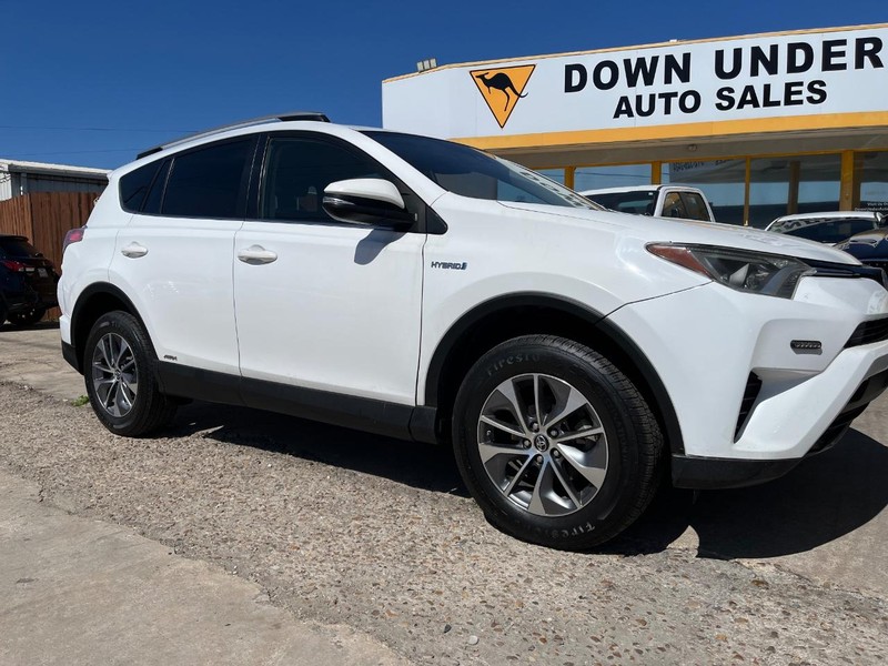 Toyota RAV4 Vehicle Image 03