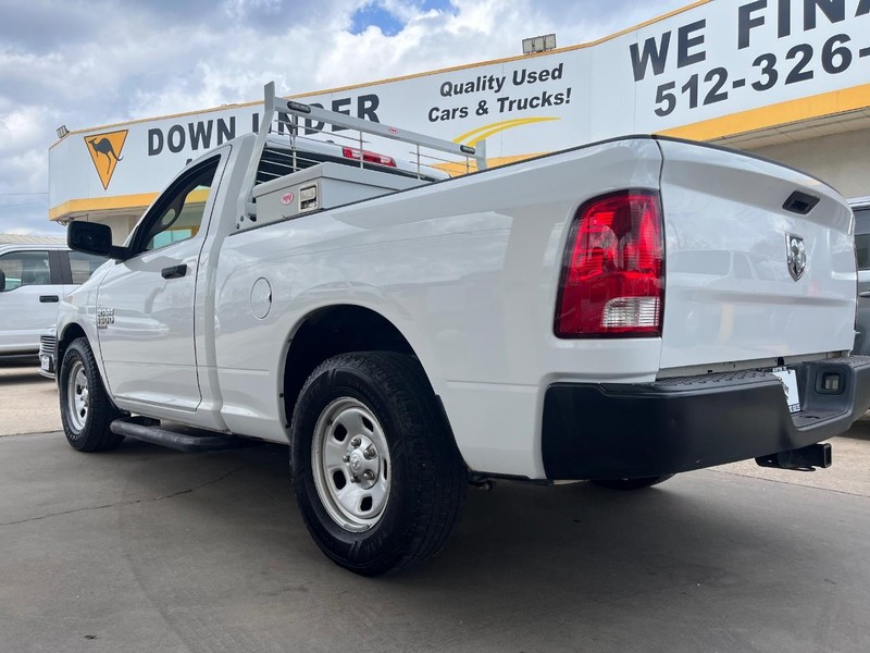 Ram 1500 Classic Vehicle Image 06