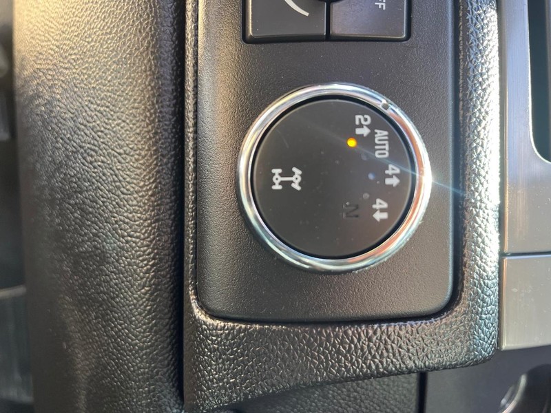 Chevrolet Tahoe Vehicle Image 09