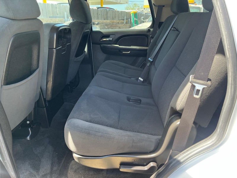Chevrolet Tahoe Vehicle Image 12