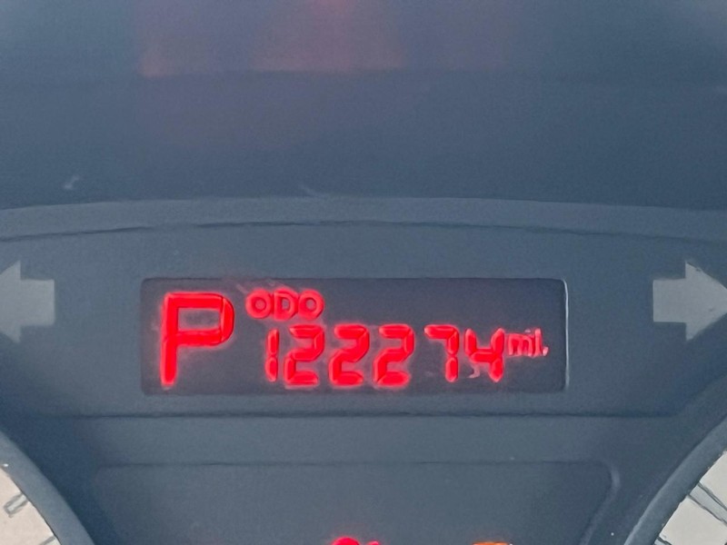 Kia Rio Vehicle Image 14