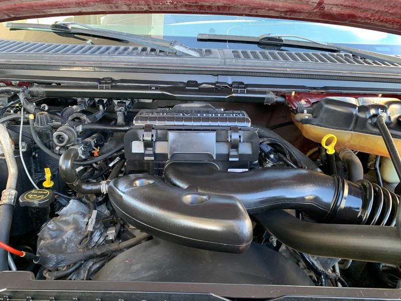 Ford Super Duty F-250 Vehicle Image 13