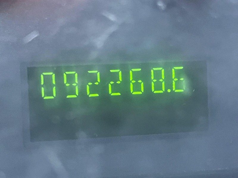 Ford Econoline Wagon Vehicle Image 08