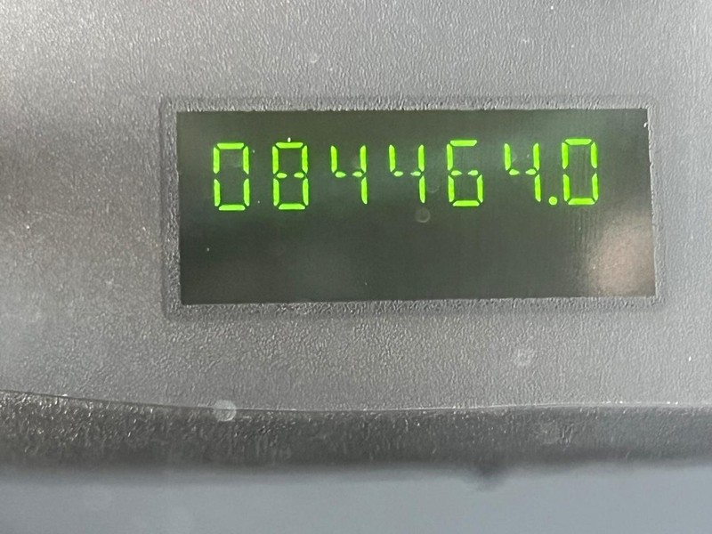 Ford Econoline Cargo Van Vehicle Image 13