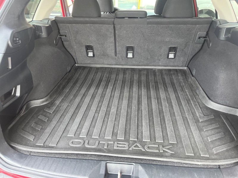 Subaru Outback Vehicle Image 09