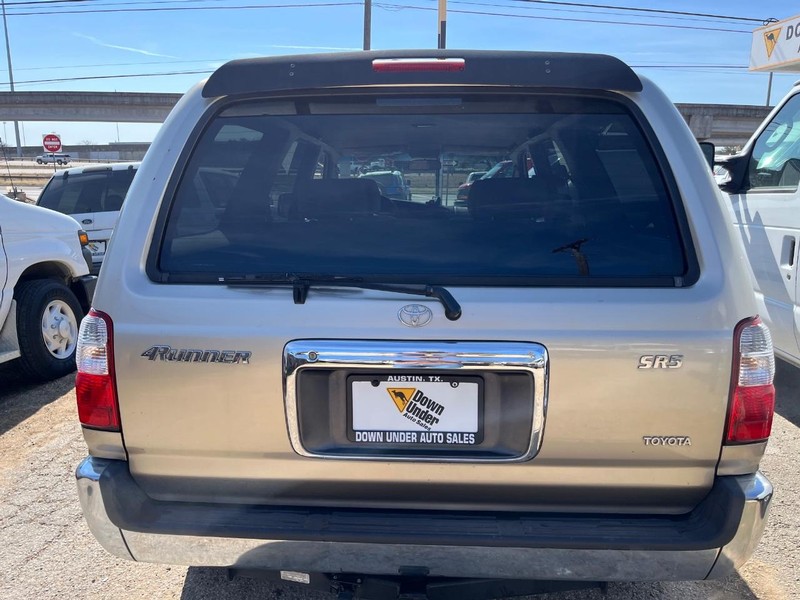 Toyota 4Runner Vehicle Image 05