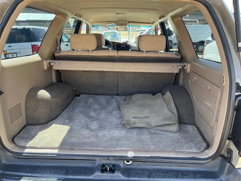 Toyota 4Runner Vehicle Image 11