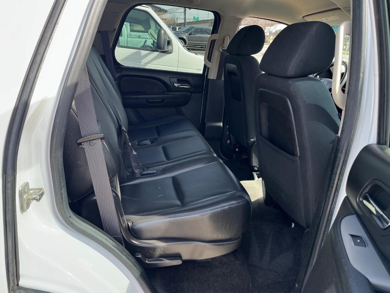 Chevrolet Tahoe Vehicle Image 09