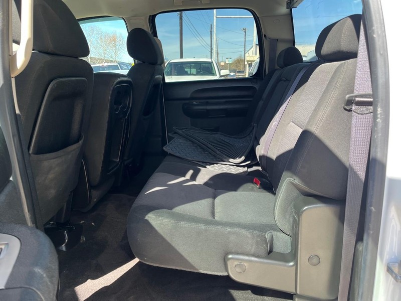 Chevrolet Silverado 1500 Vehicle Image 09