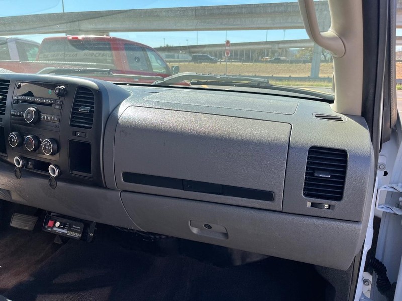 Chevrolet Silverado 1500 Vehicle Image 13