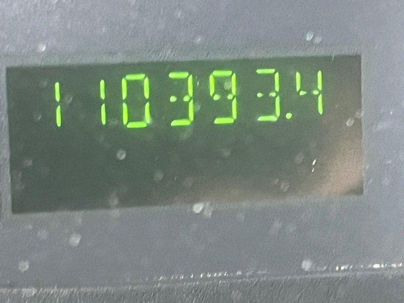 Ford Econoline Wagon Vehicle Image 14