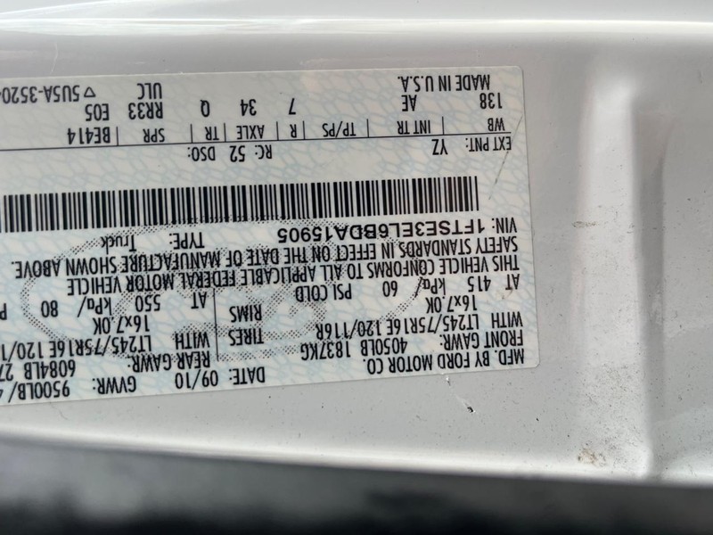 Ford Econoline Cargo Van Vehicle Image 10