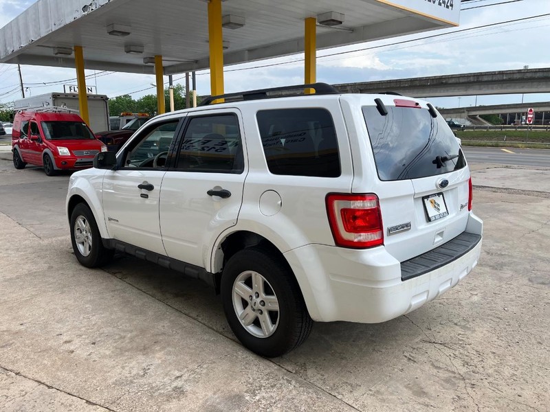 Ford Escape Vehicle Image 06