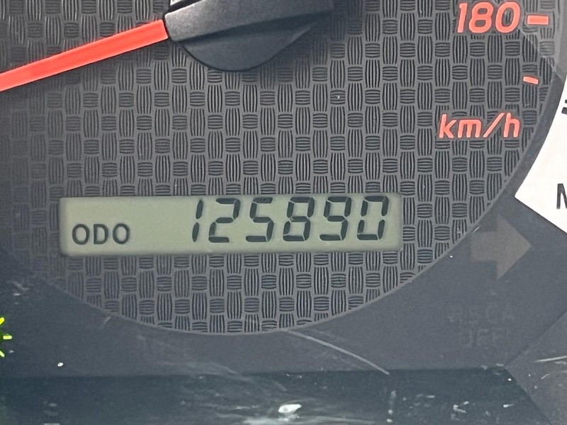 Toyota Tacoma Vehicle Image 12