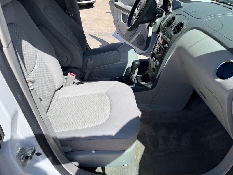 Chevrolet HHR Vehicle Image 07