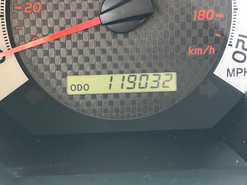 Toyota Tacoma Vehicle Image 15