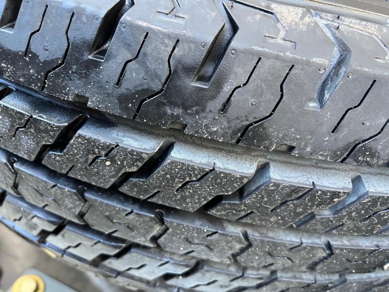 Ford Super Duty F-250 SRW Vehicle Image 12