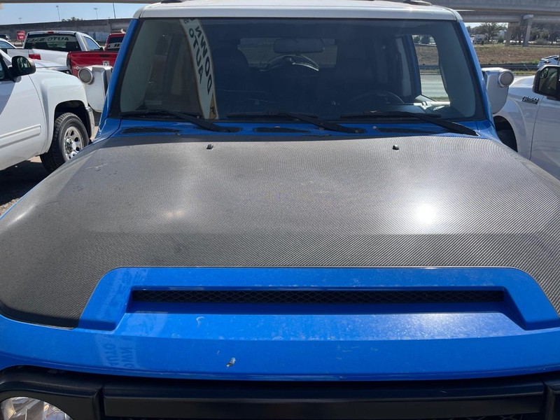 Toyota FJ Cruiser Vehicle Image 07