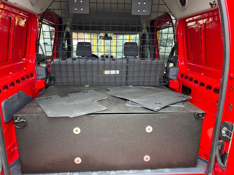 Ford Transit Connect Wagon Vehicle Image 07