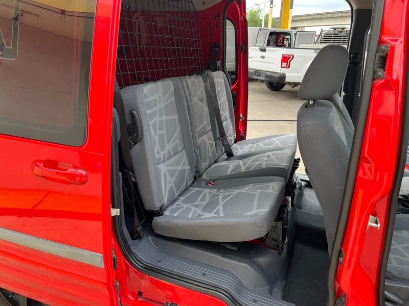 Ford Transit Connect Wagon Vehicle Image 10