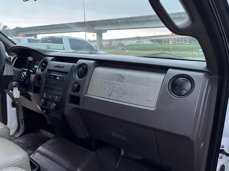 Ford F-150 Vehicle Image 09