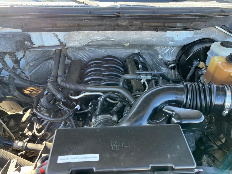 Ford F-150 Vehicle Image 14