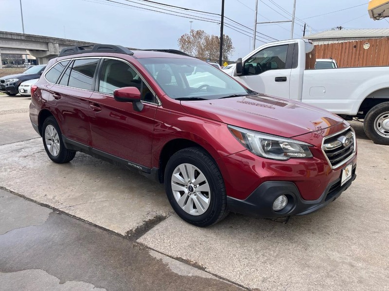 Subaru Outback Vehicle Image 03