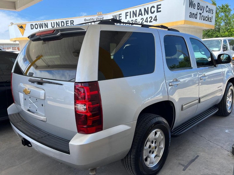 Chevrolet Tahoe Vehicle Image 05