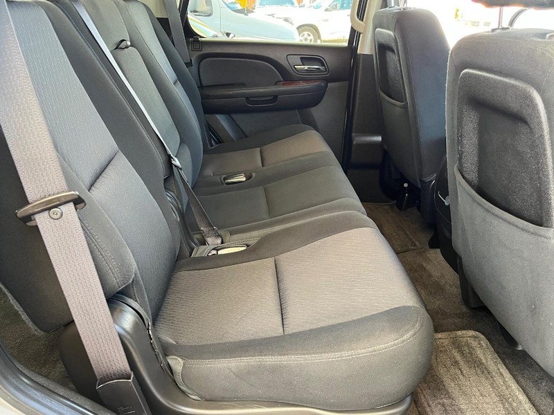 Chevrolet Tahoe Vehicle Image 08