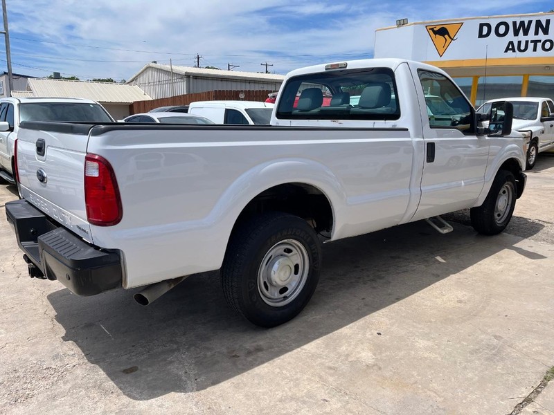 Ford Super Duty F-250 SRW Vehicle Image 05