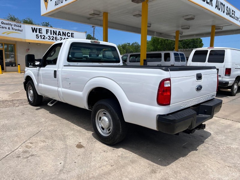 Ford Super Duty F-250 SRW Vehicle Image 07