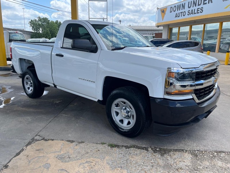 Chevrolet Silverado 1500 Vehicle Image 03