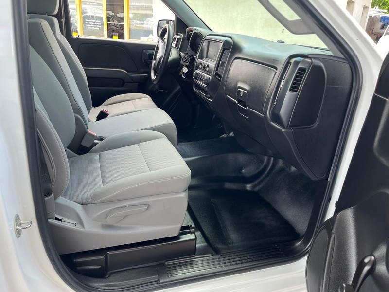 Chevrolet Silverado 1500 Vehicle Image 09