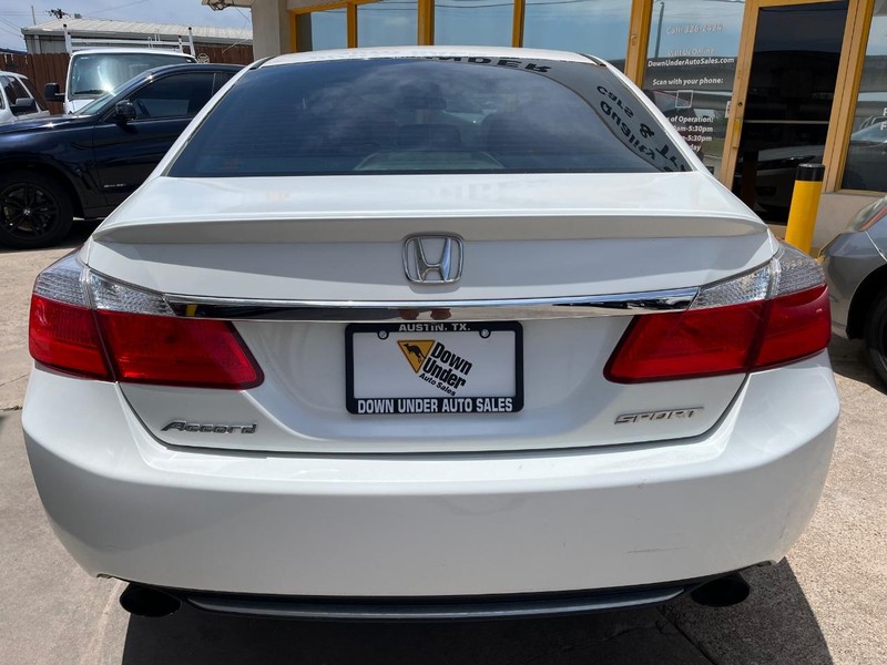 Honda Accord Sedan Vehicle Image 05