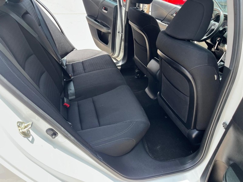 Honda Accord Sedan Vehicle Image 09