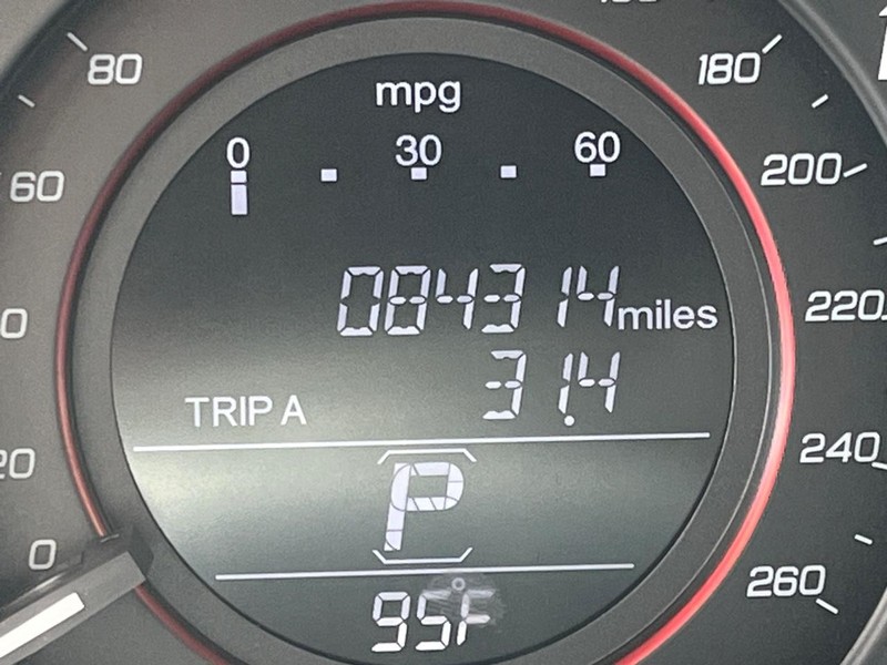 Honda Accord Sedan Vehicle Image 11