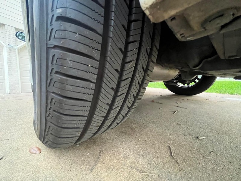 Toyota Sienna Vehicle Image 17