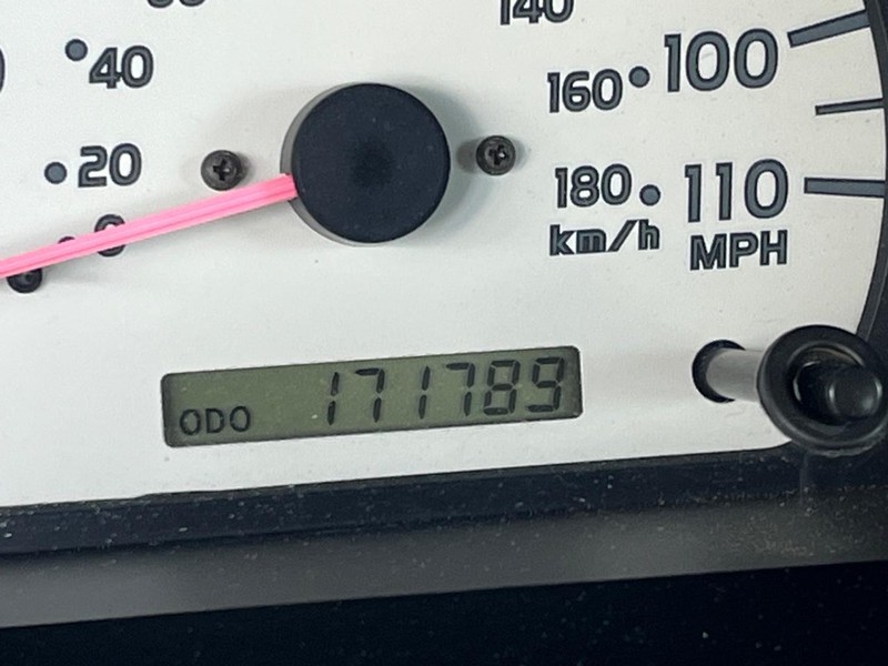 Toyota Tacoma Vehicle Image 14