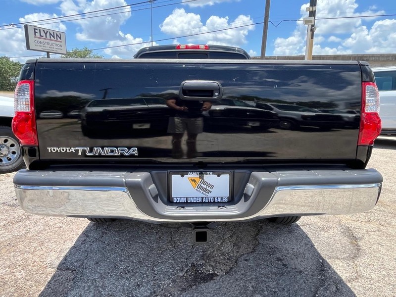 Toyota Tundra Vehicle Image 05