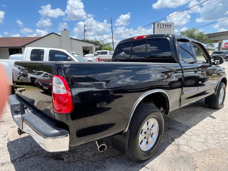 Toyota Tundra Vehicle Image 06
