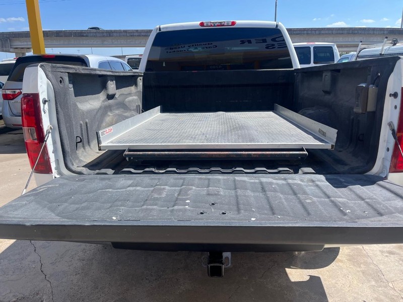 Chevrolet Silverado 1500 Vehicle Image 09