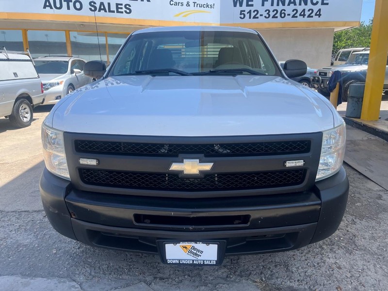 Chevrolet Silverado 1500 Vehicle Image 02