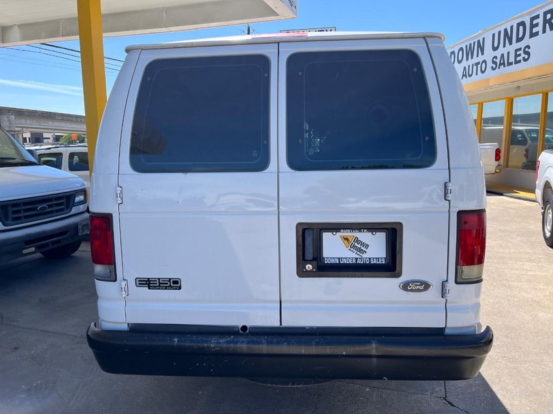 Ford Econoline Cargo Van Vehicle Image 05