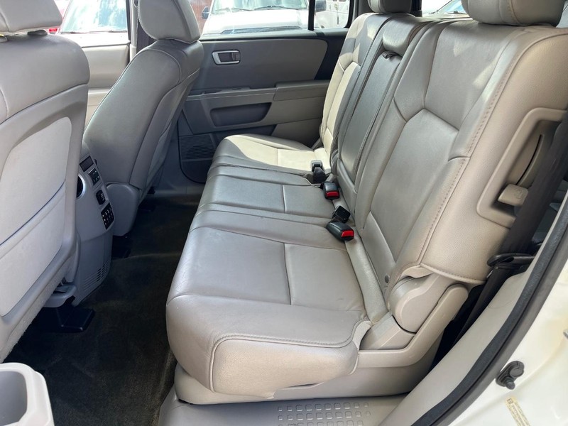 Honda Pilot Vehicle Image 11