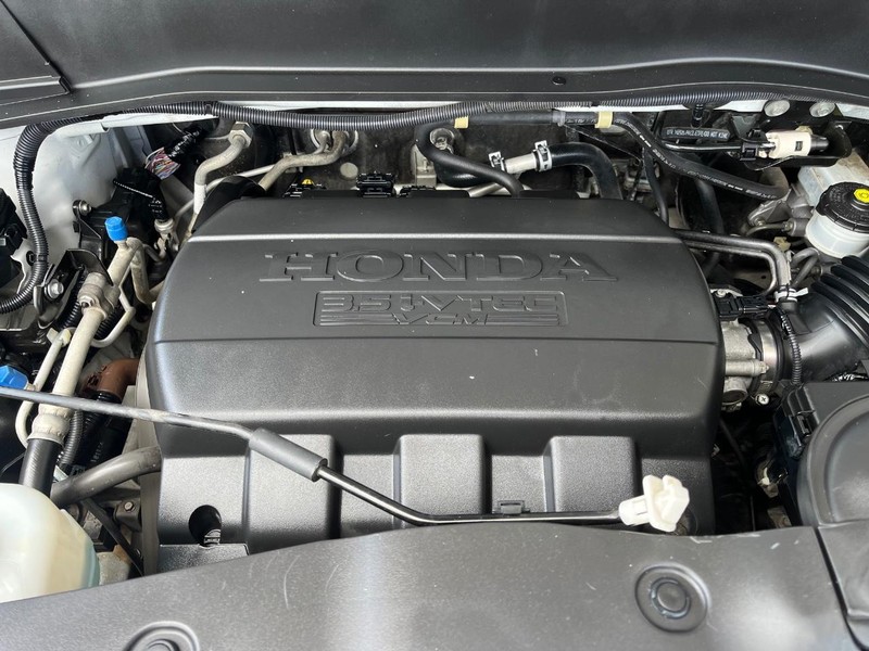Honda Pilot Vehicle Image 13