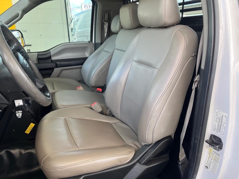 Ford F-150 Vehicle Image 09