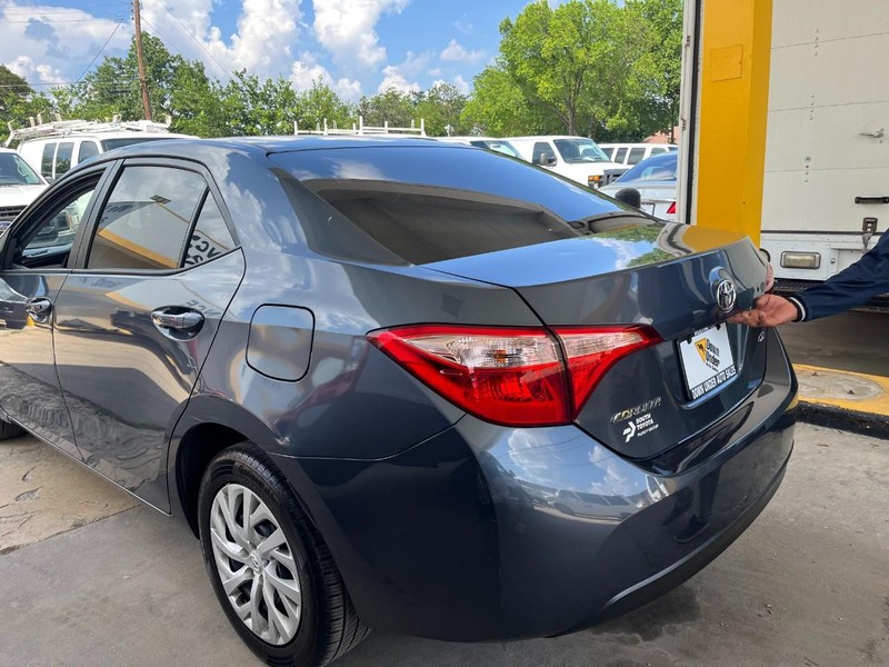 Toyota Corolla Vehicle Image 06