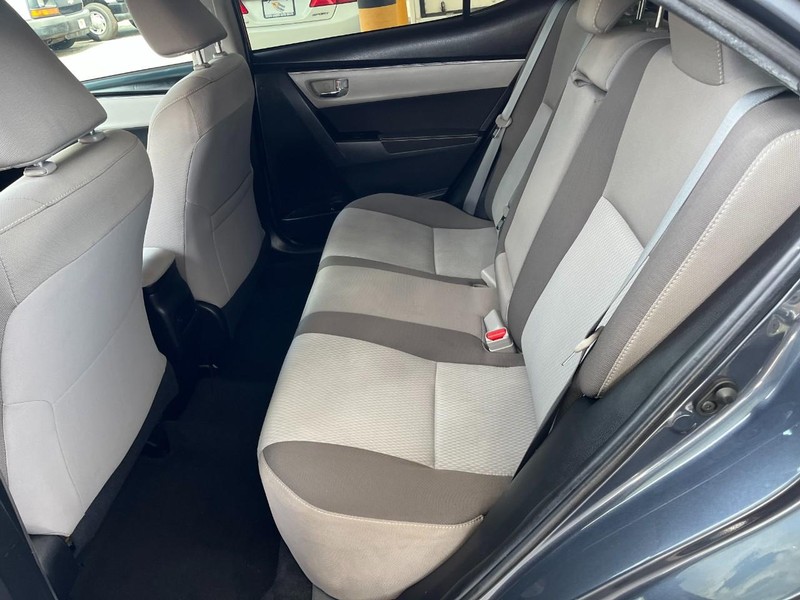 Toyota Corolla Vehicle Image 11